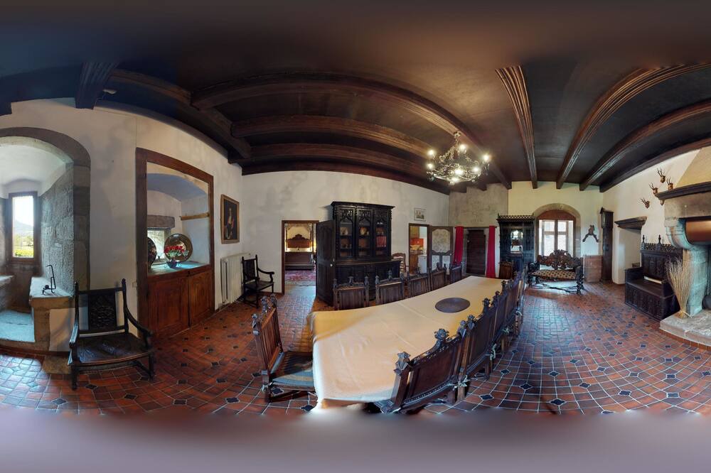 Photo of Bedroom in Brenthonne