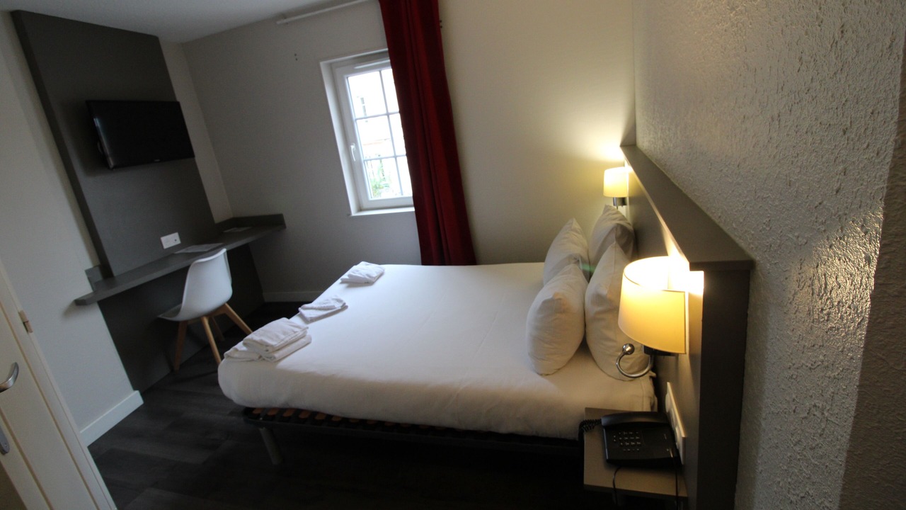 Photo of Bedroom in Moulins