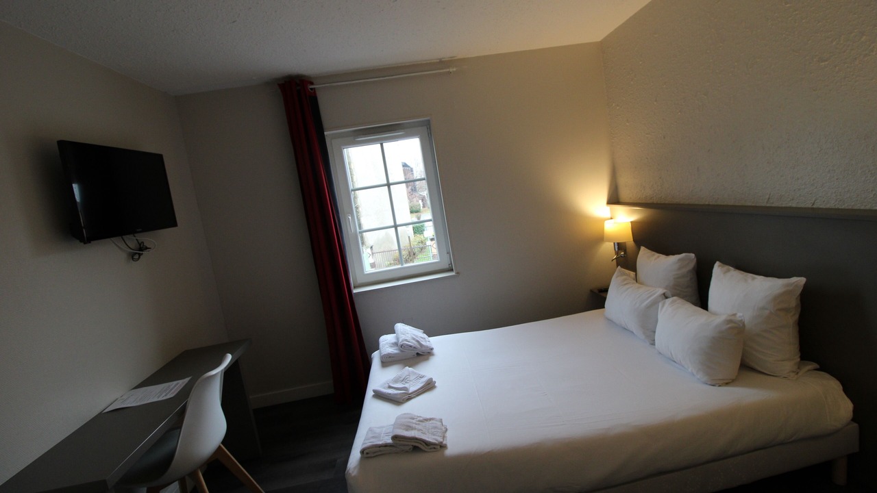 Photo of Bedroom in Moulins