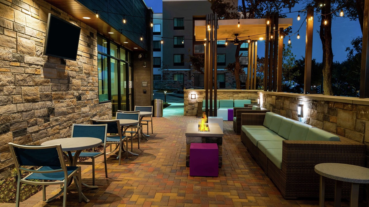 Photo of Patio Balcony in McNeil