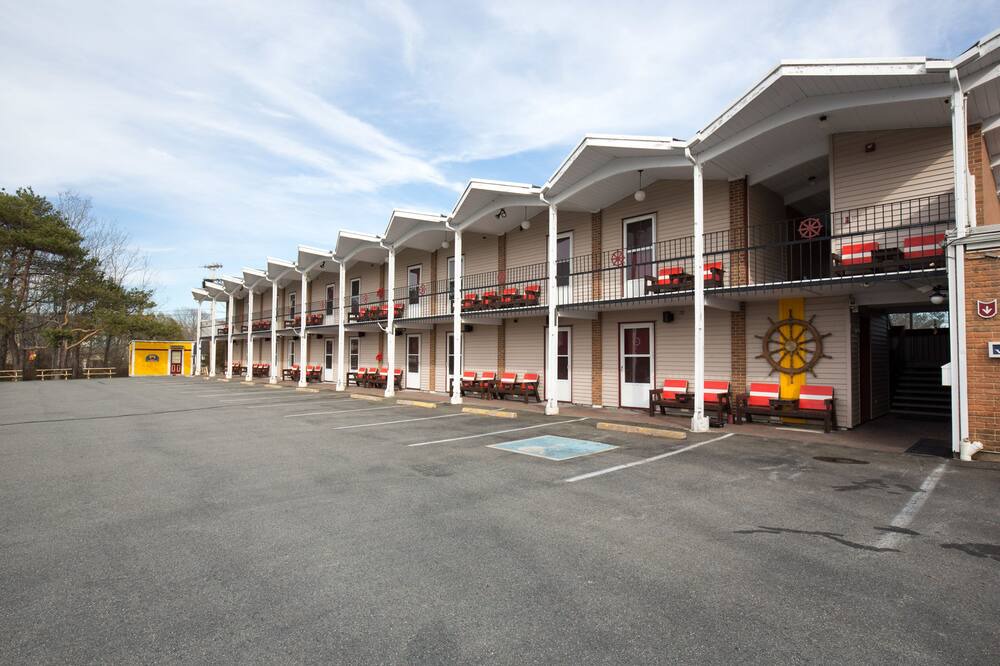 Photo of Outdoor in Lunenburg