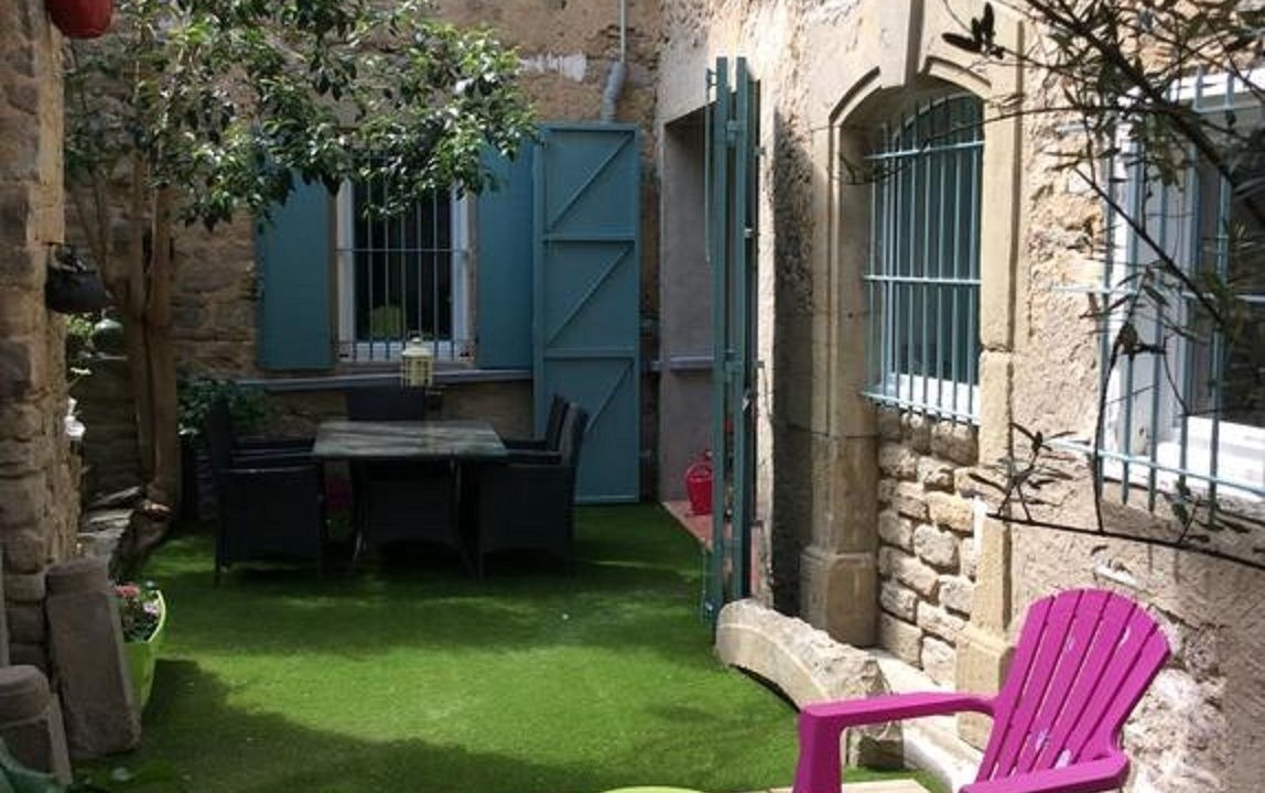 Photo of Patio Balcony in Laure-Minervois