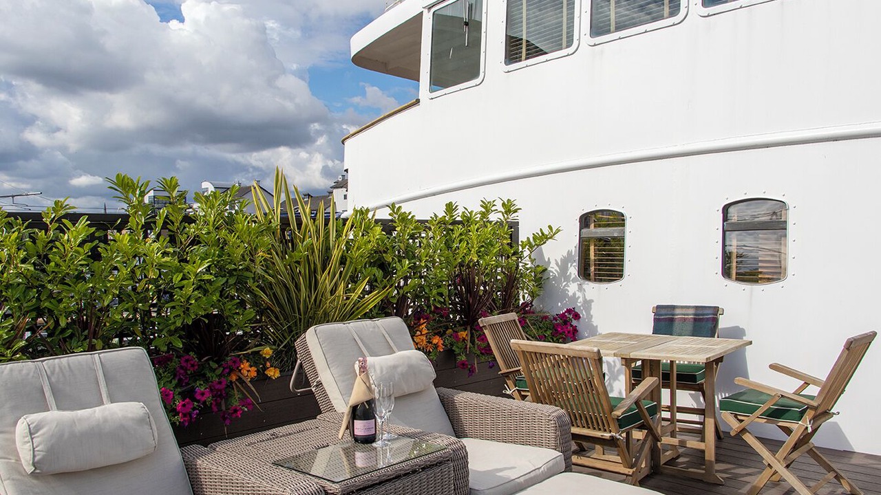 Photo of Others in Leith