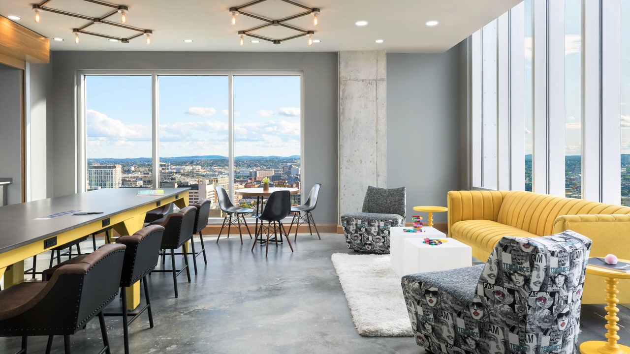 Photo of Others in Downtown Boston