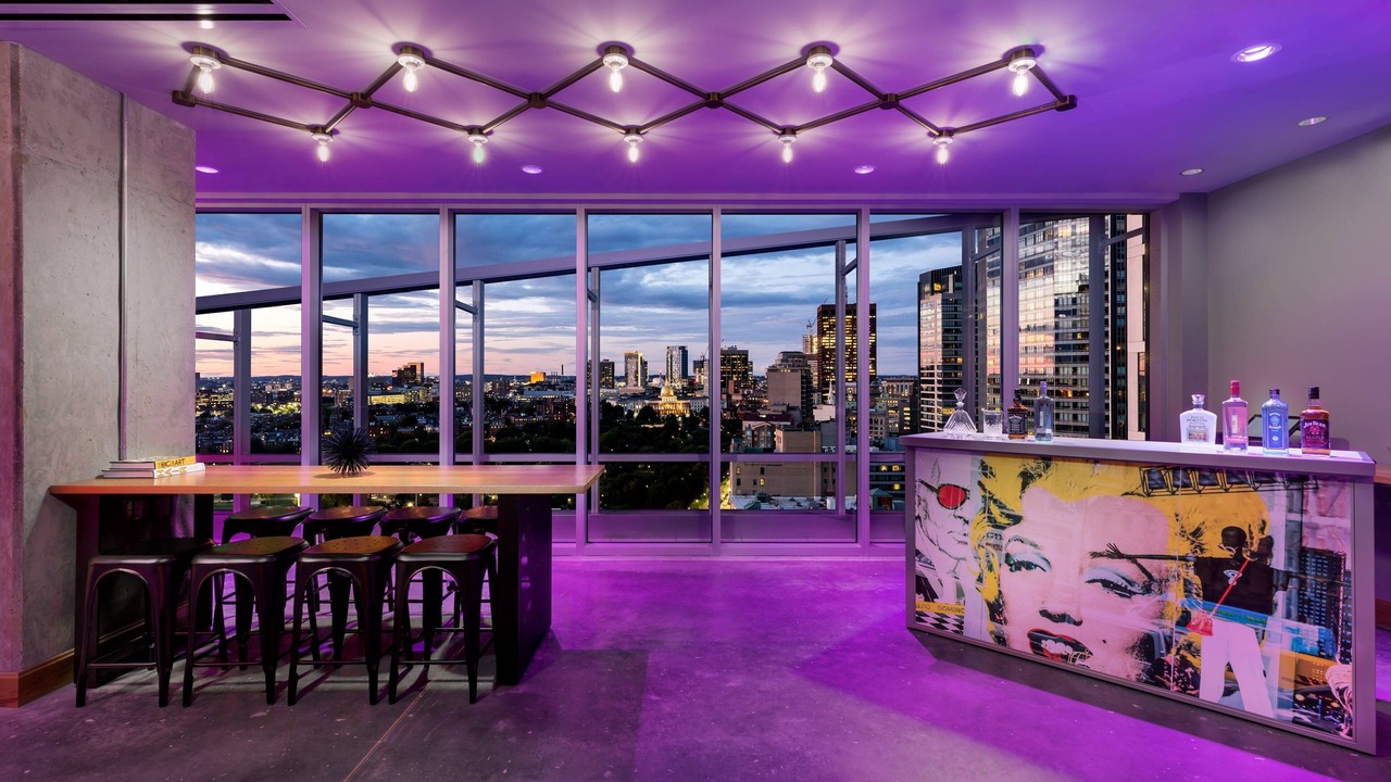 Photo of Others in Downtown Boston