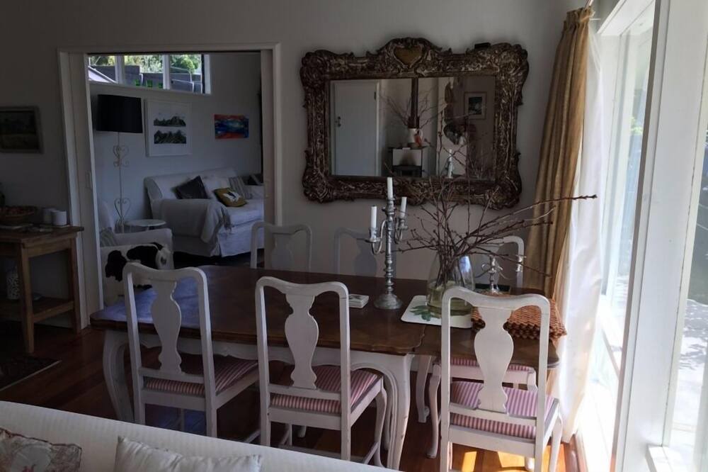 Photo of Others in Havelock North