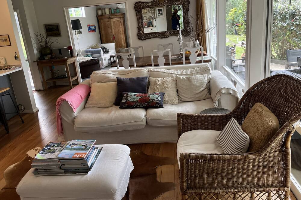 Photo of Bedroom in Havelock North