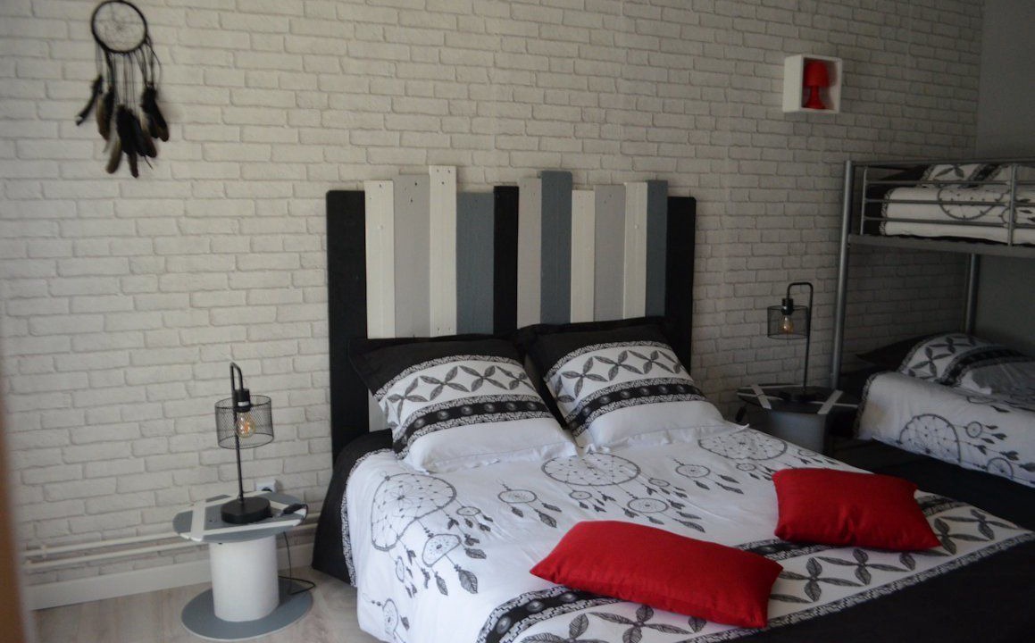 Photo of Bedroom in Maury