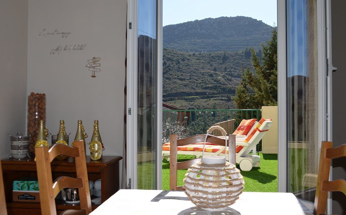 Photo of Others in Maury