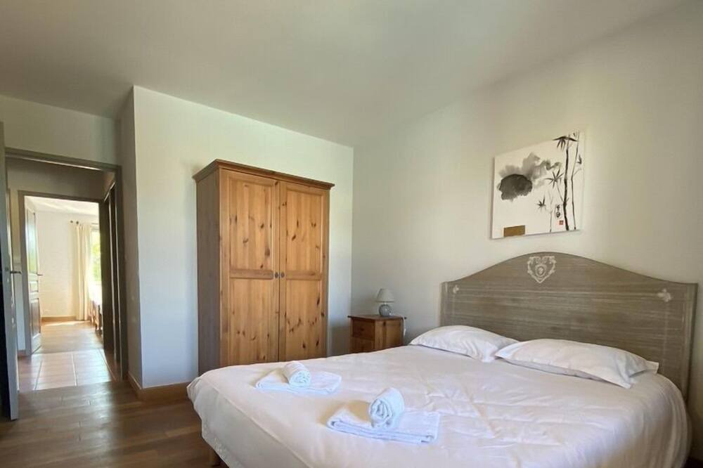 Photo of Others in Chalais