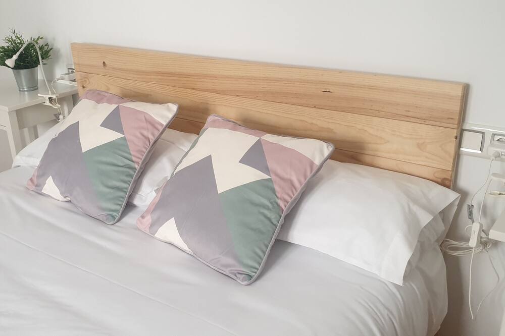 Photo of Bedroom in Logrono