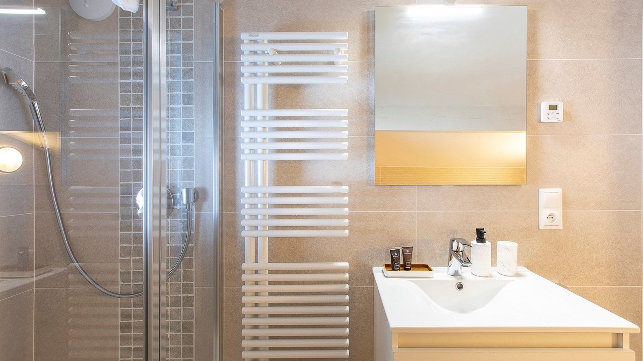 Photo of Bathroom in Lathuile