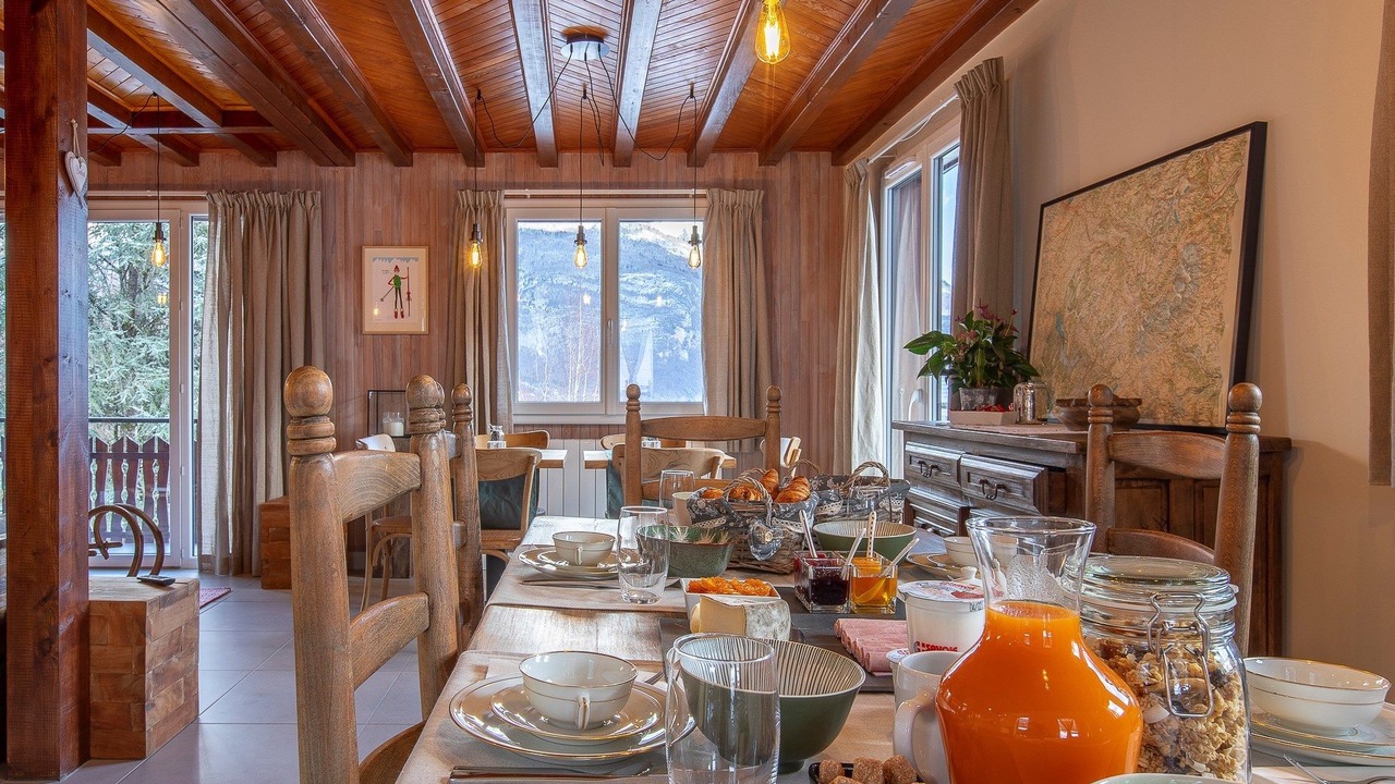 Photo of Others in Lathuile