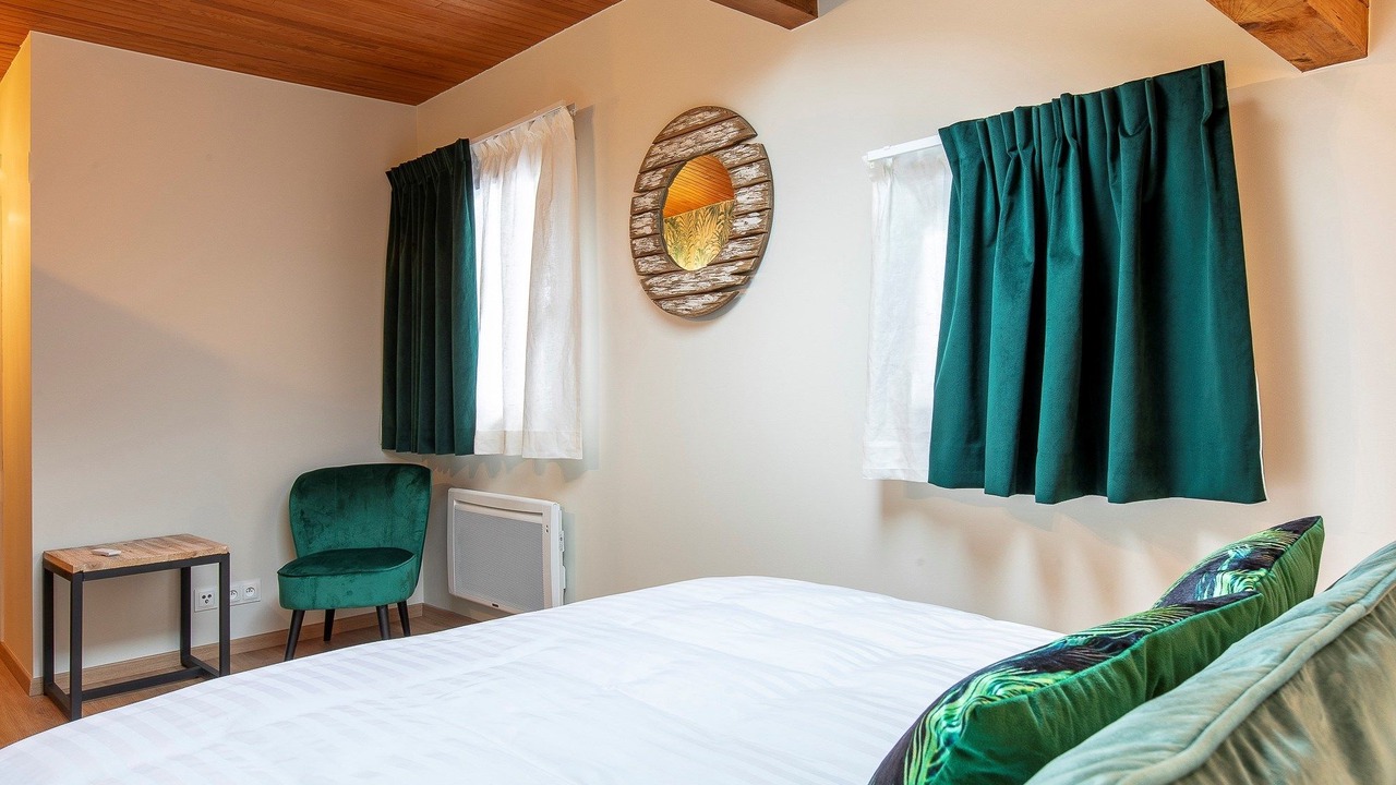 Photo of Bedroom in Lathuile