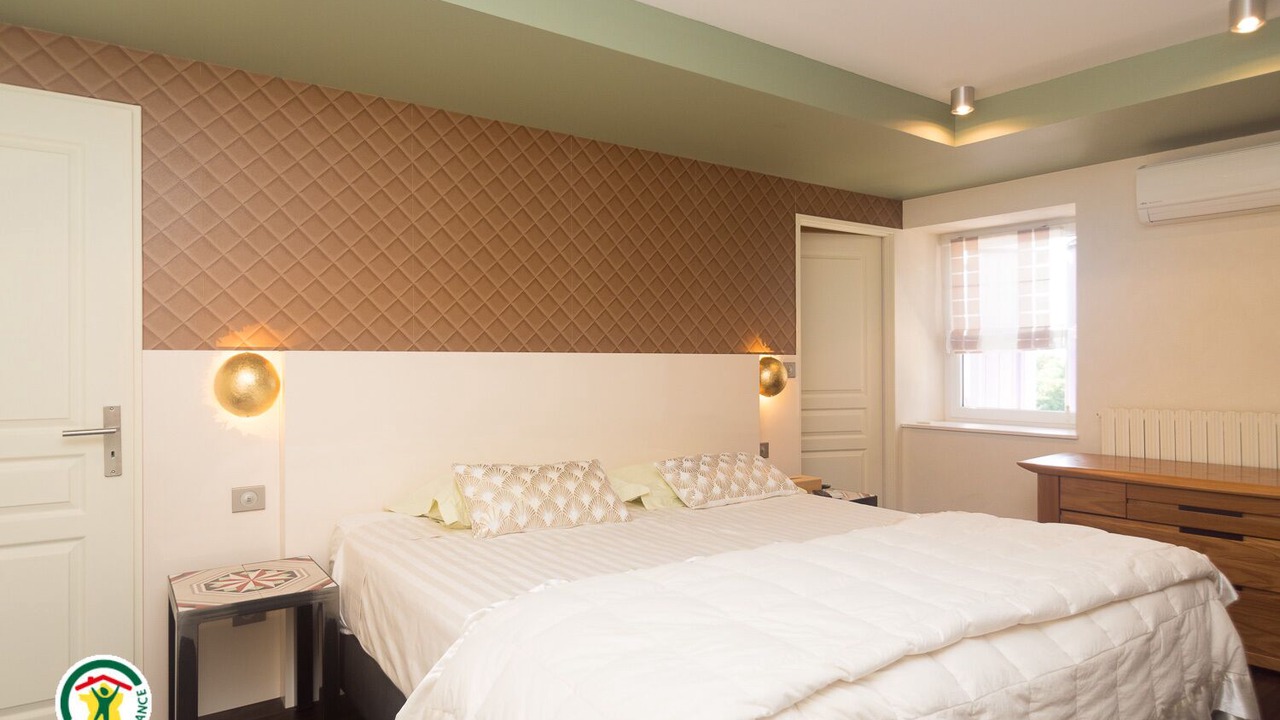 Photo of Bedroom in Chatte