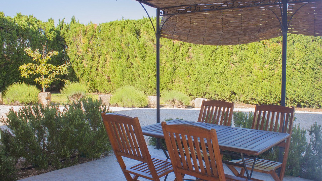 Photo of Outdoor in Collias