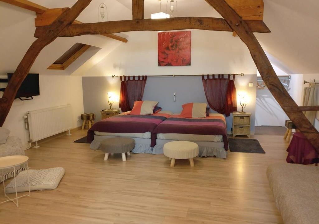 Photo of Bedroom in Crespin