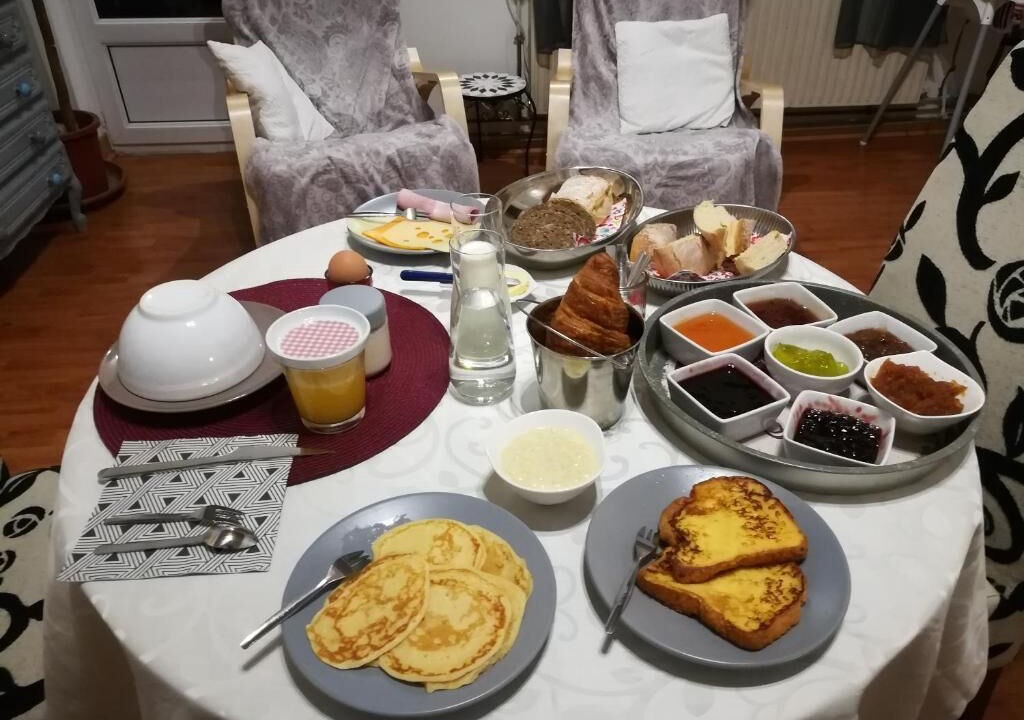 Photo of Others in Crespin