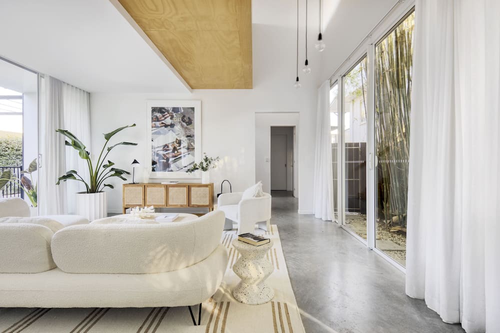 Photo of Bedroom in Mermaid Beach