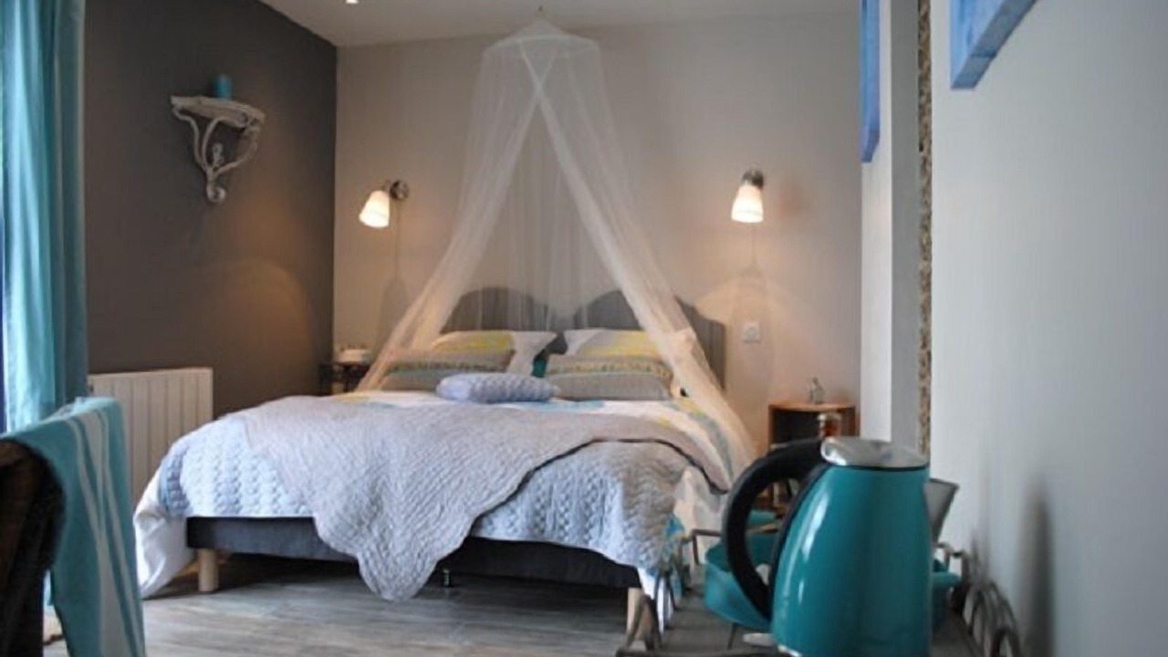 Photo of Bedroom in Pleudihen-sur-Rance