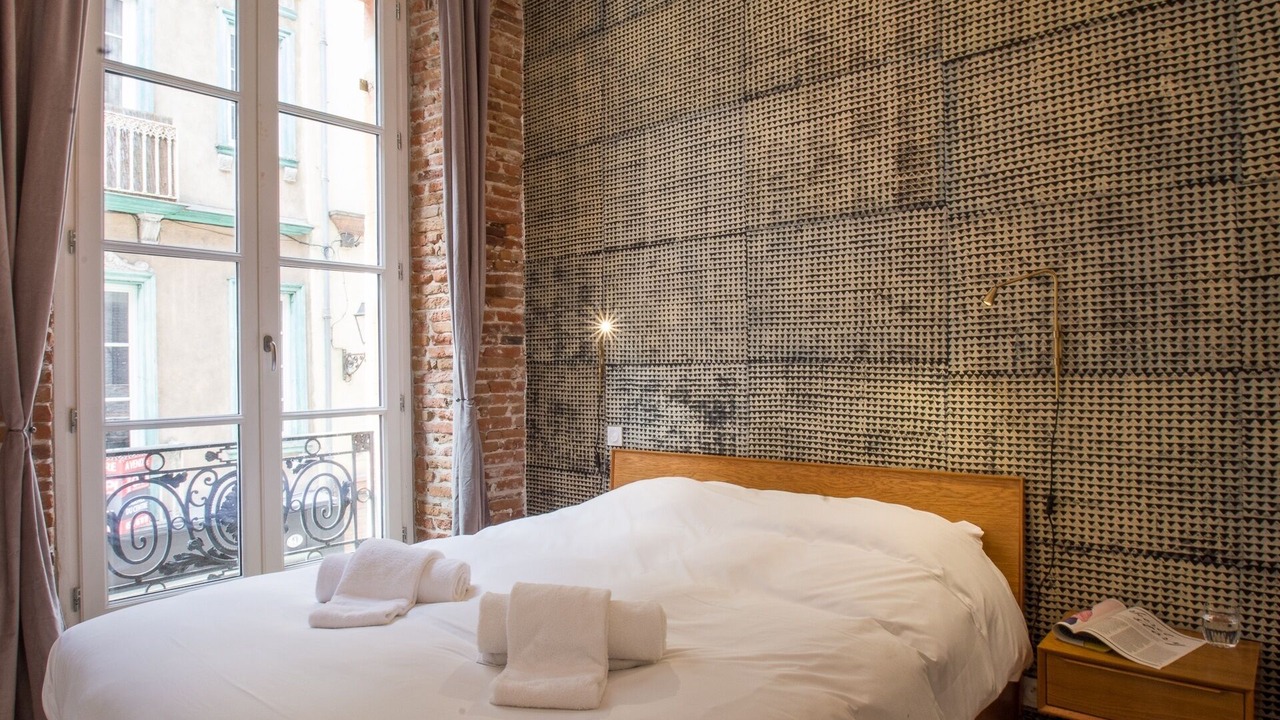 Photo of Bedroom in Saint-Etienne