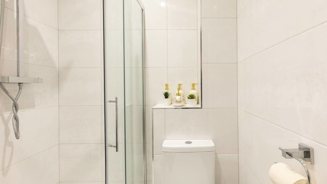 Photo of Others in Reading