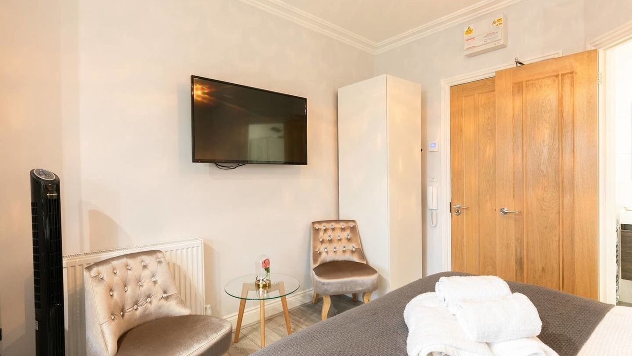 Photo of Others in Reading