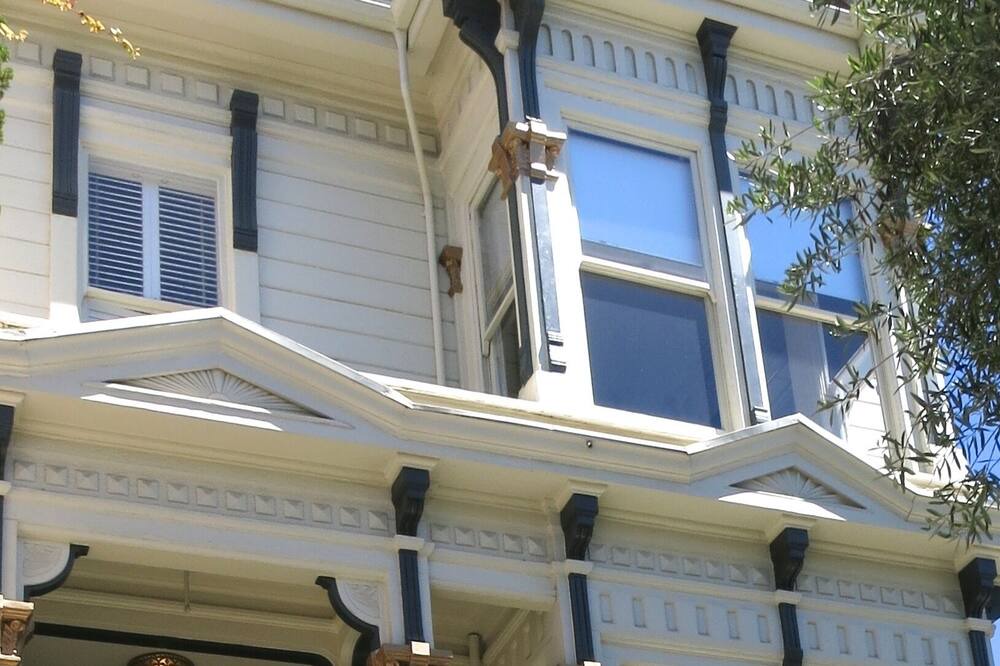 Photo of Others in Pacific Heights