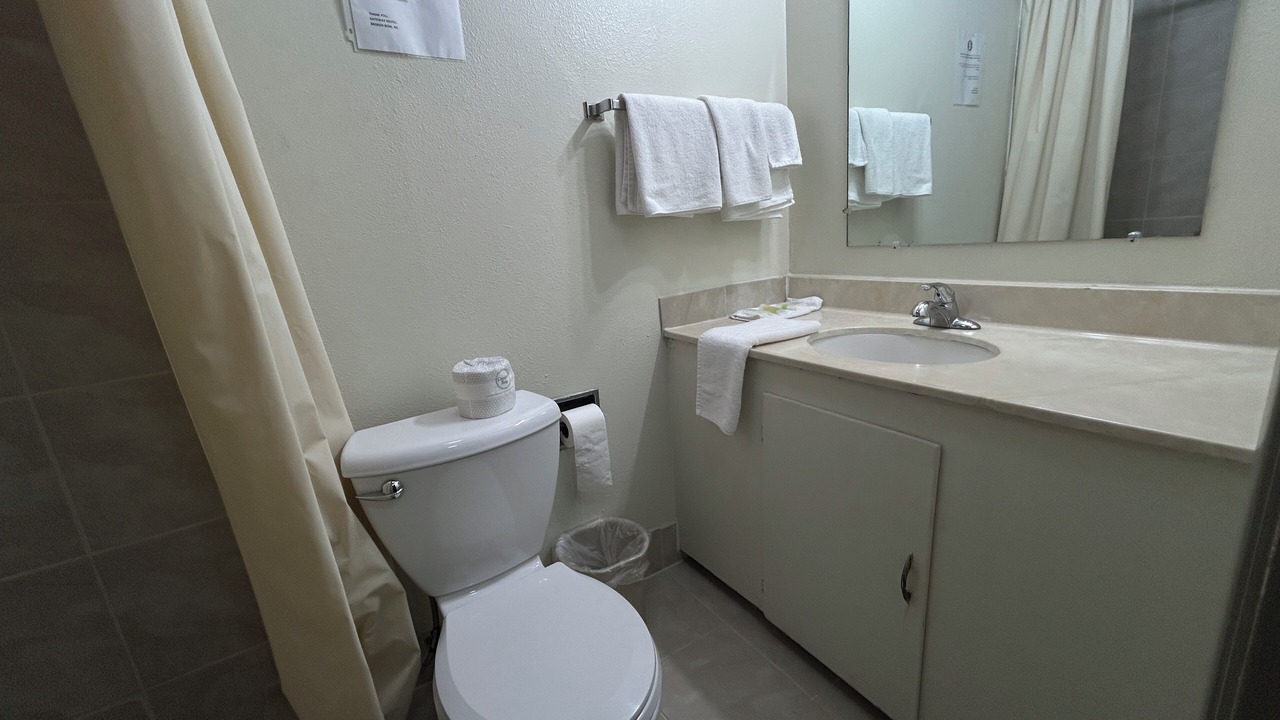Photo of Bathroom in Broken Bow