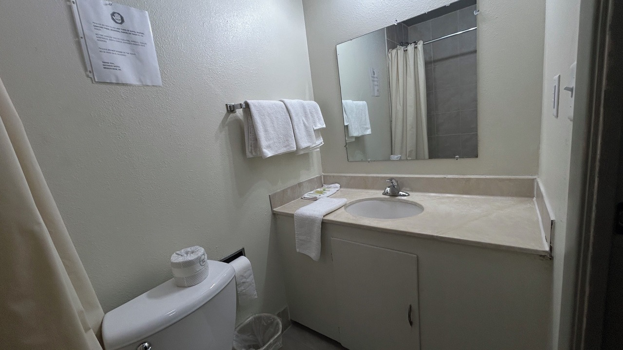 Photo of Bathroom in Broken Bow