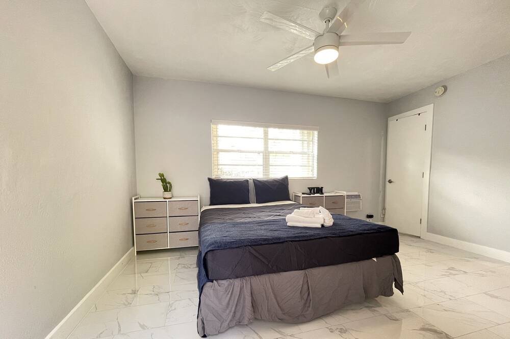 Photo of Bedroom in Edgewood