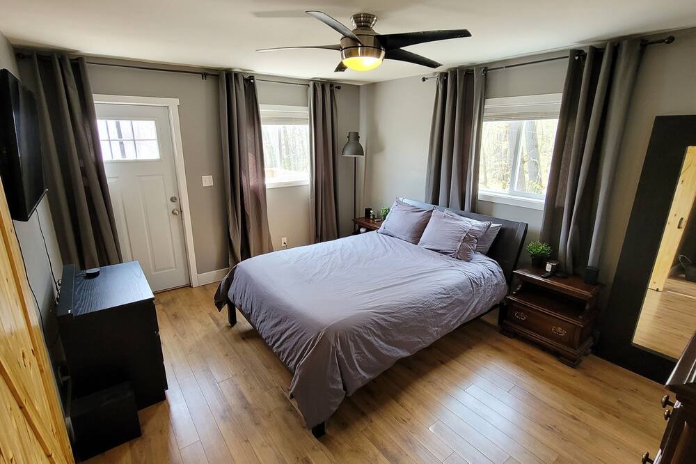 Photo of Bedroom in Lafontaine