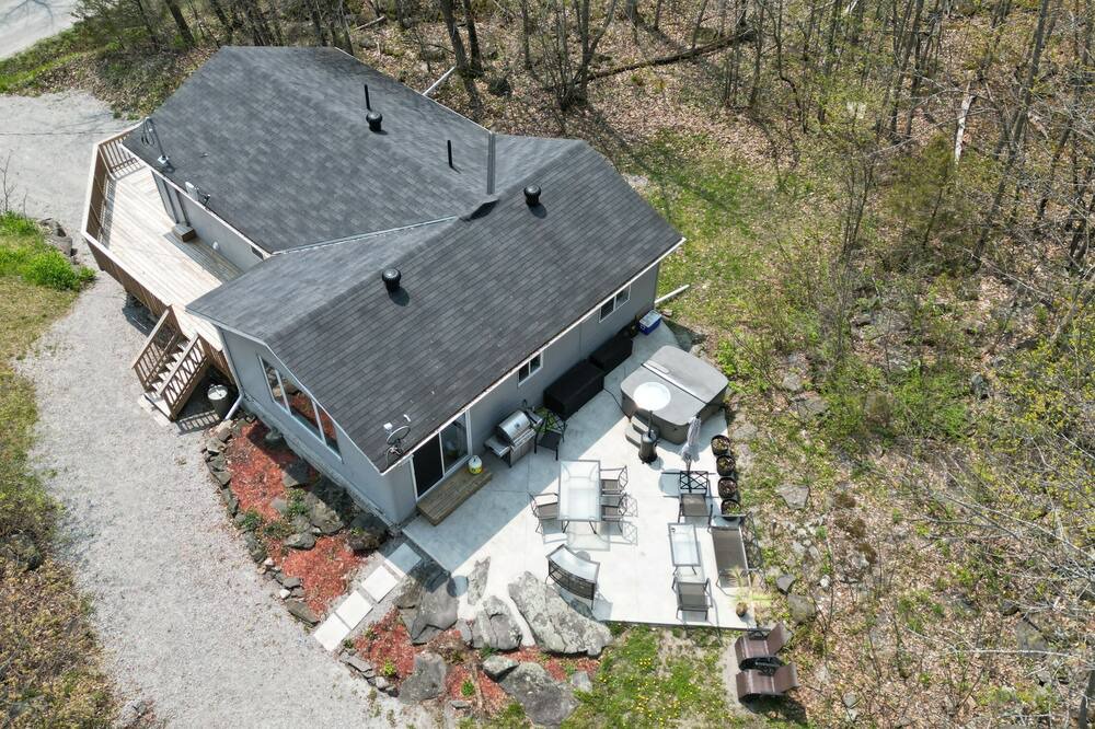 Photo of Outdoor in Lafontaine