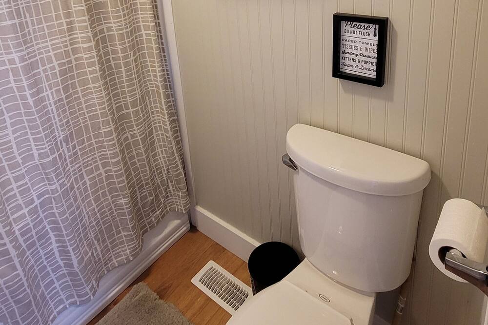 Photo of Bathroom in Lafontaine