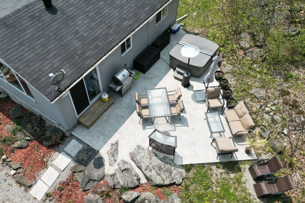 Photo of Outdoor in Lafontaine
