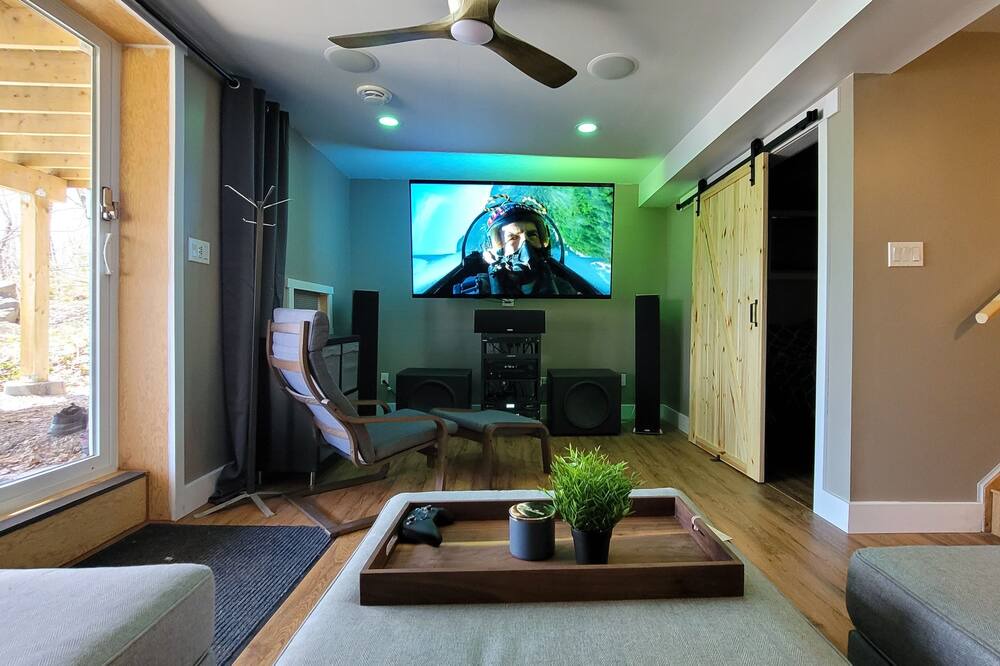 Photo of Livingroom in Lafontaine