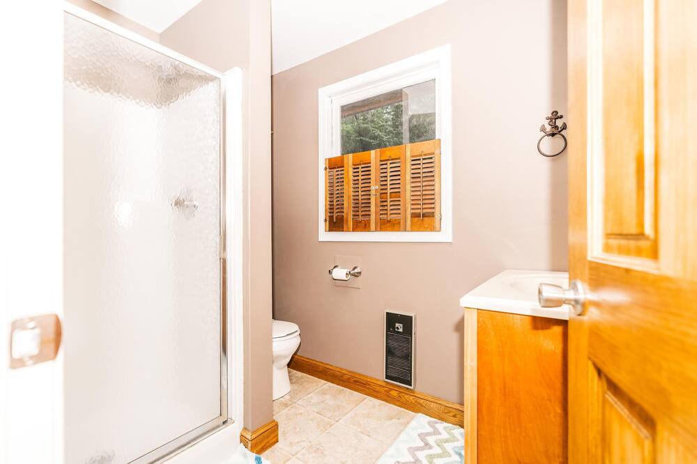 Photo of Bathroom in Pulteney