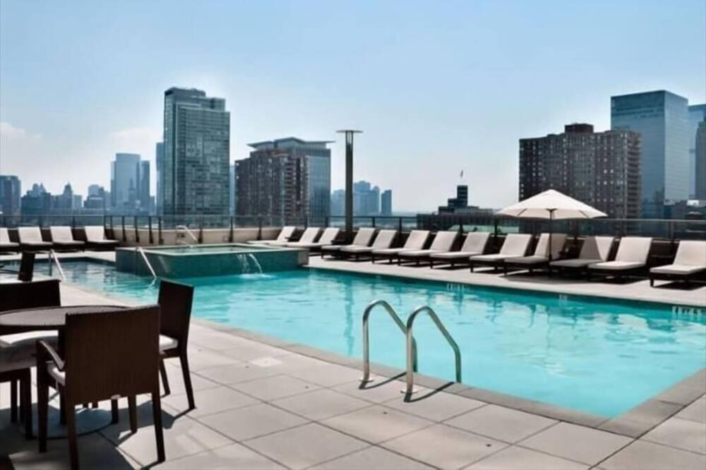 Photo of Others in Hudson Exchange