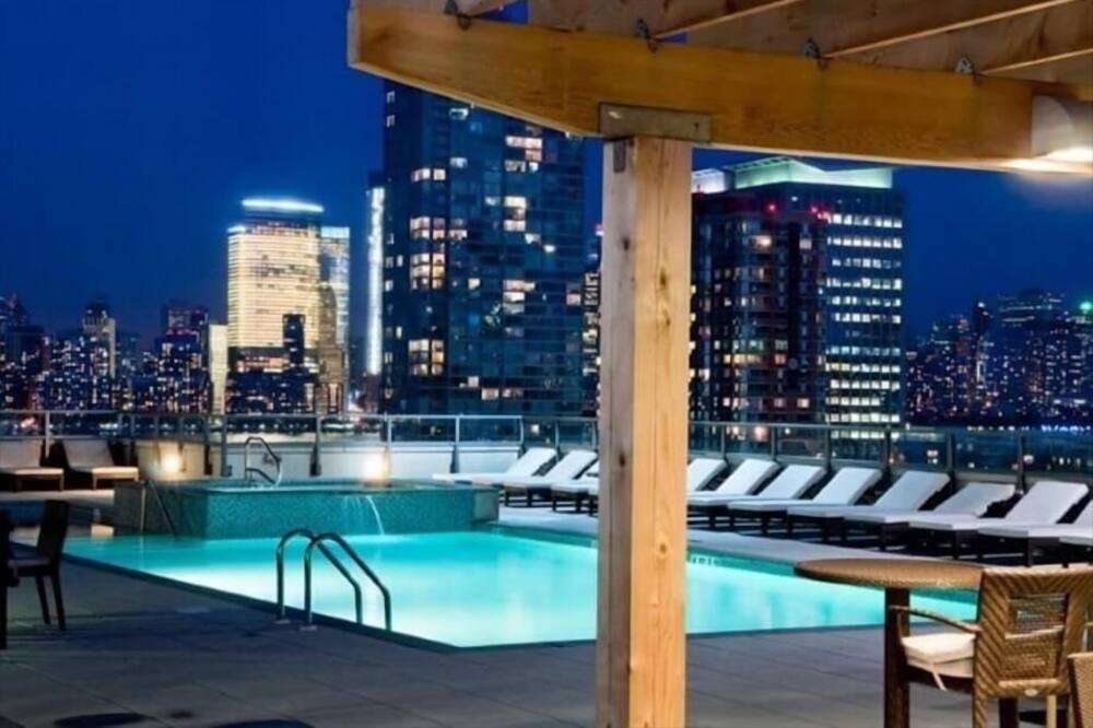 Photo of Others in Hudson Exchange