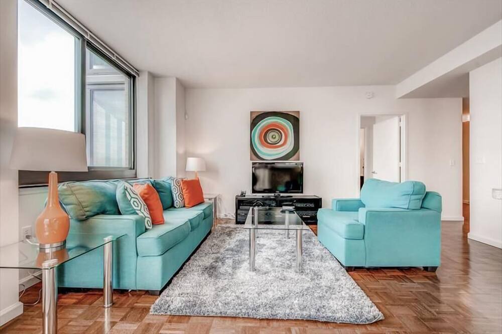 Photo of Bedroom in Hudson Exchange