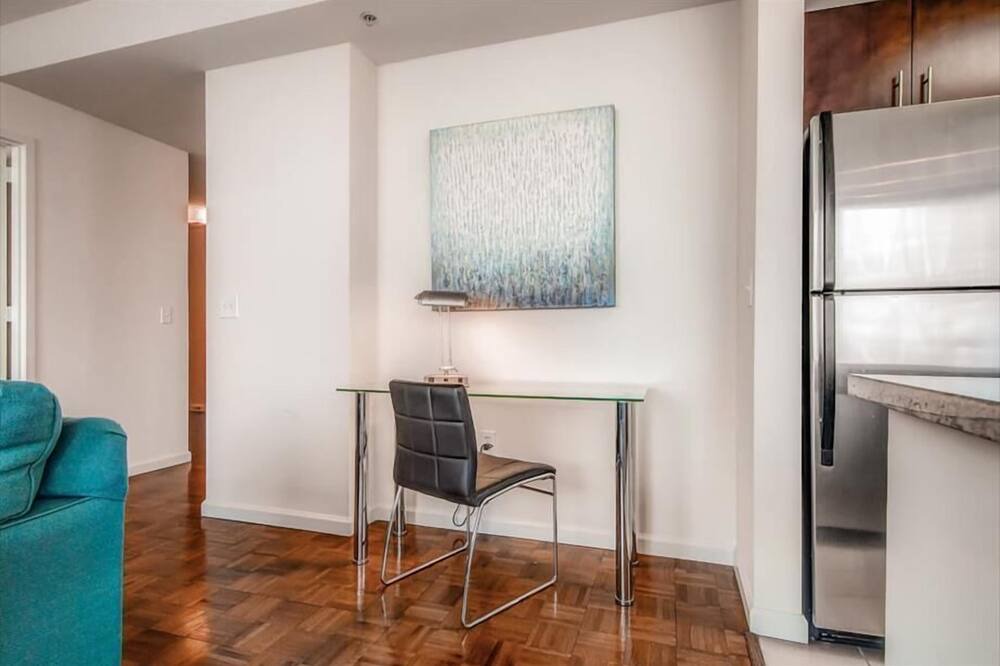 Photo of Bedroom in Hudson Exchange