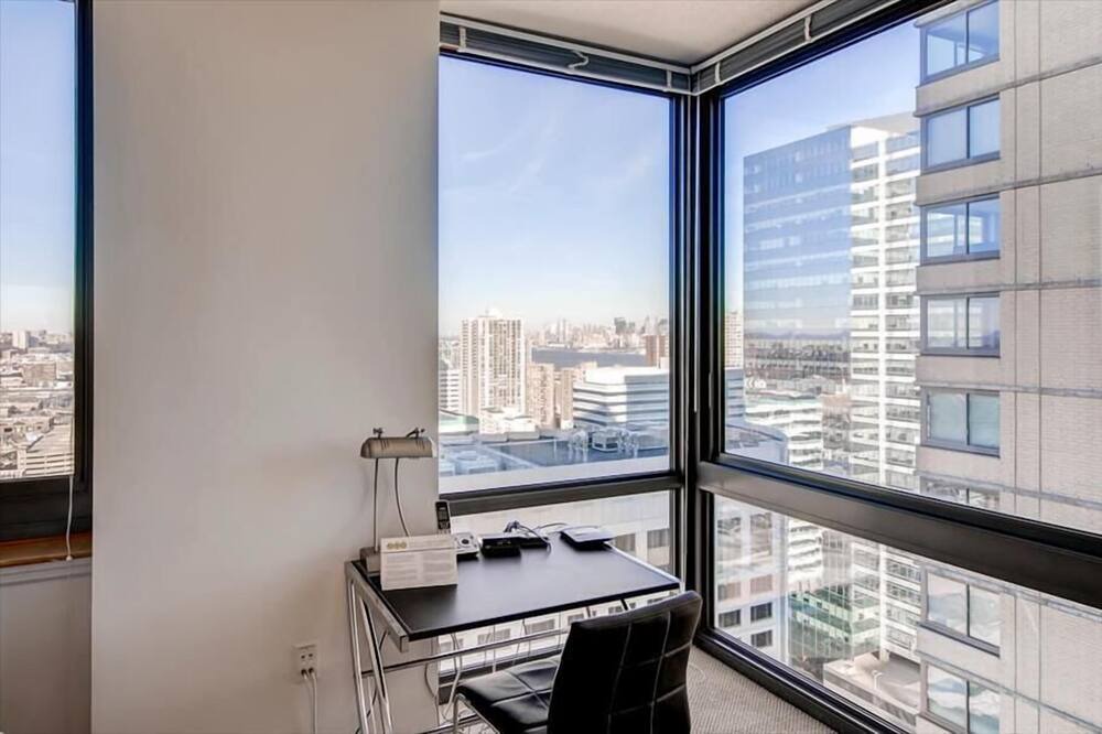 Photo of Others in Hudson Exchange