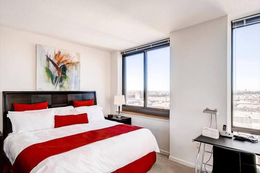 Photo of Others in Hudson Exchange