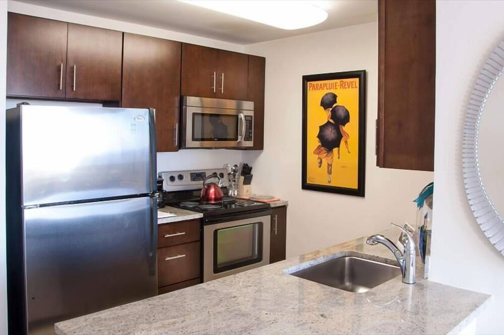 Photo of Others in Hudson Exchange