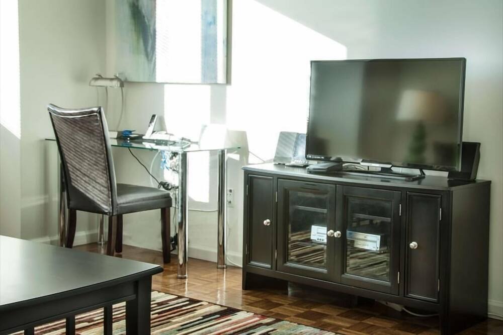 Photo of Others in Hudson Exchange