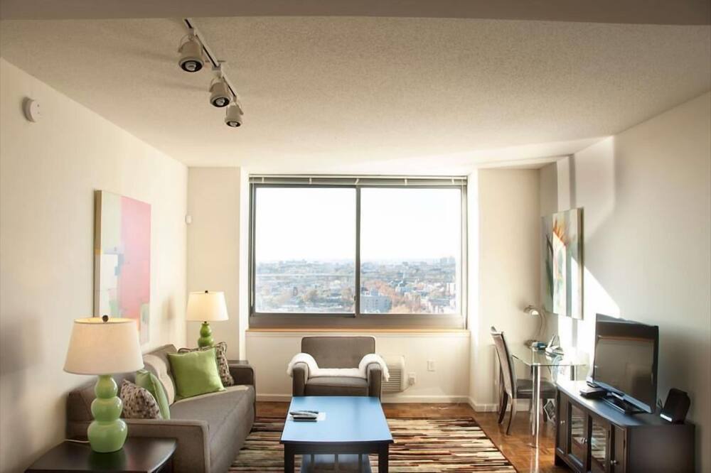 Photo of Bedroom in Hudson Exchange