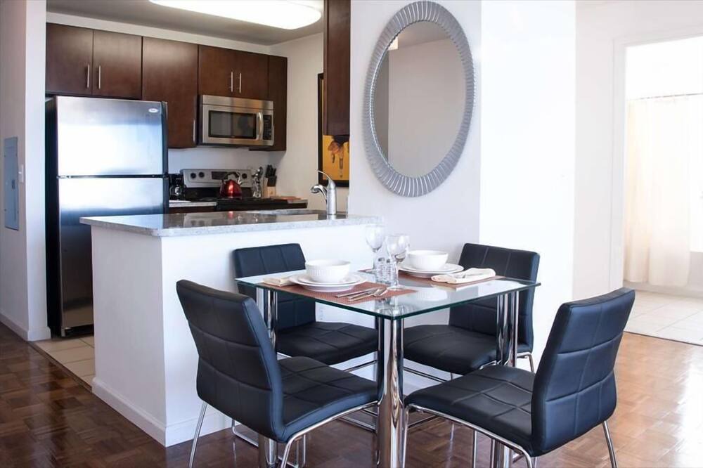 Photo of Bedroom in Hudson Exchange