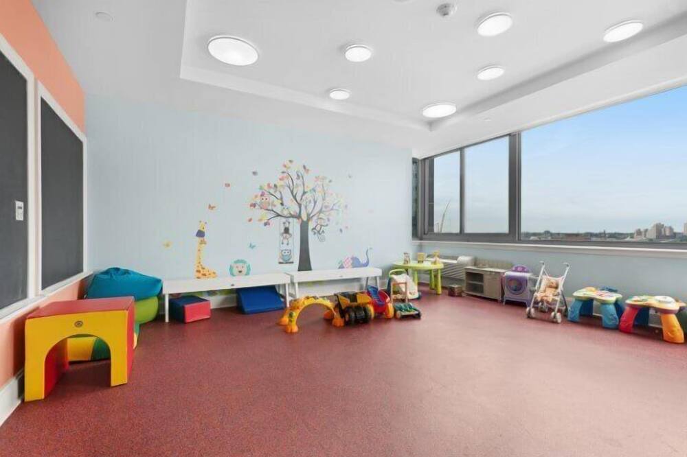 Photo of Others in Hudson Exchange