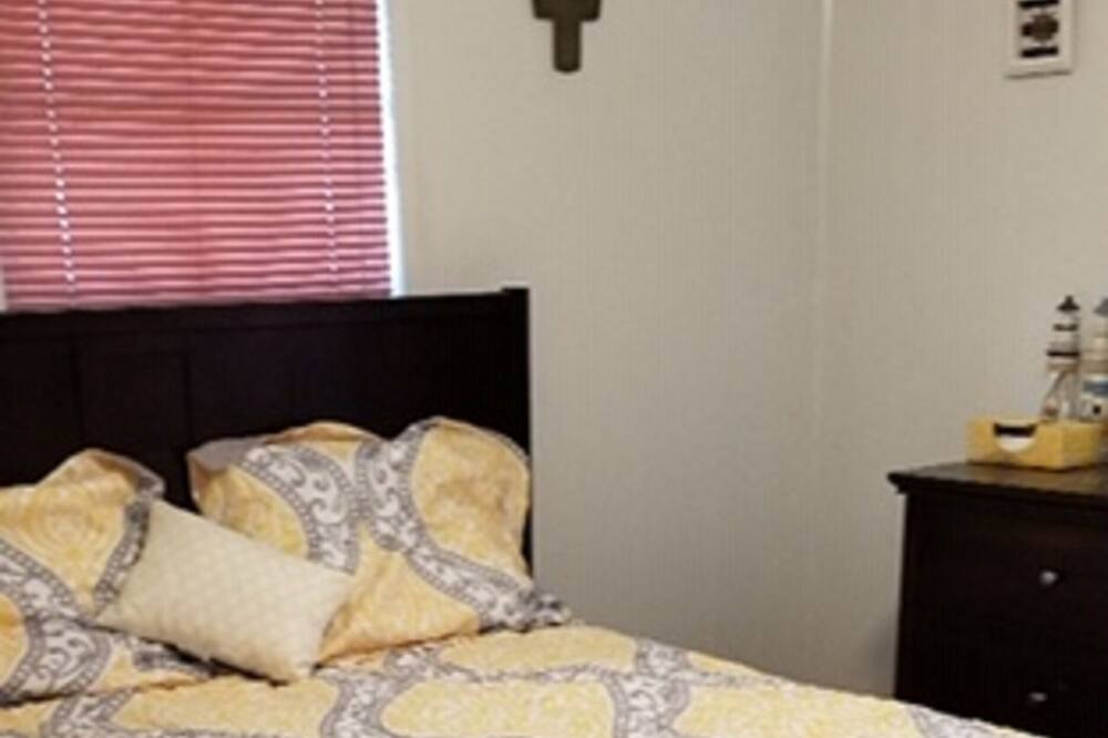 Photo of Bedroom in Palacios