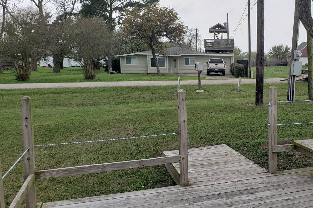 Photo of Outdoor in Palacios